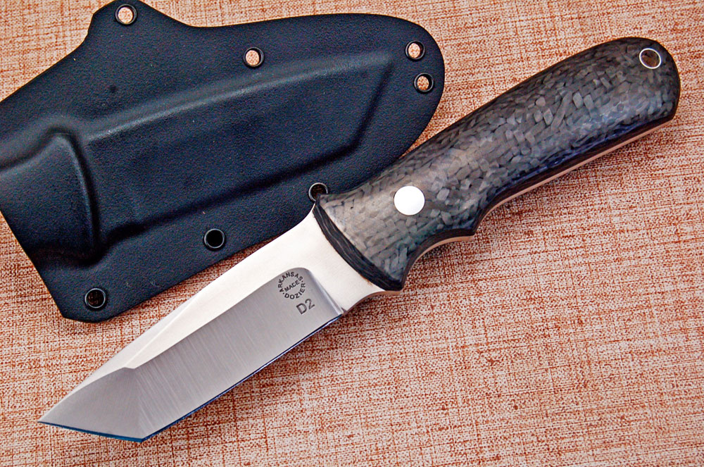 KM-9 Dozier Tanto