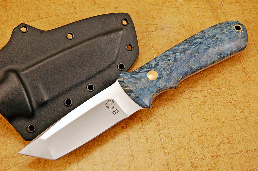 KM-9 Dozier Tanto
